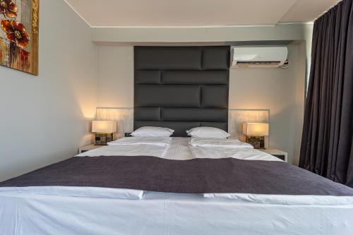 Imagen de la habitación del Hotel Caesar 2. Foto 19