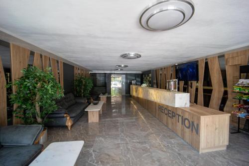 Imagen general del Hotel Caesar 2. Foto 6
