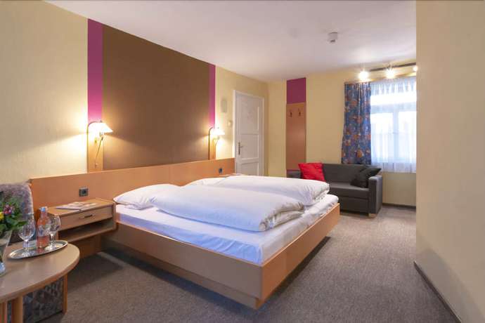 Imagen de la habitación del Hotel Café Lieb. Foto 10