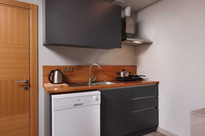 Imagen de la habitación del Hotel Caglayan. Foto 16