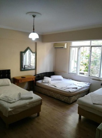 Imagen de la habitación del Hotel Caktug. Foto 9