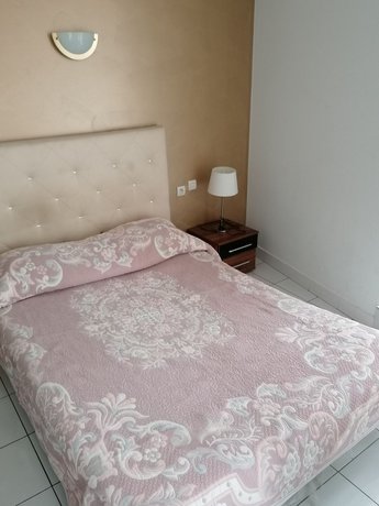 Imagen de la habitación del Hotel California, BEZIERS. Foto 2