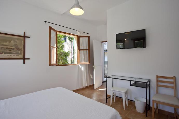 Imagen de la habitación del Hotel Can Moragues De Sóller. Foto 6