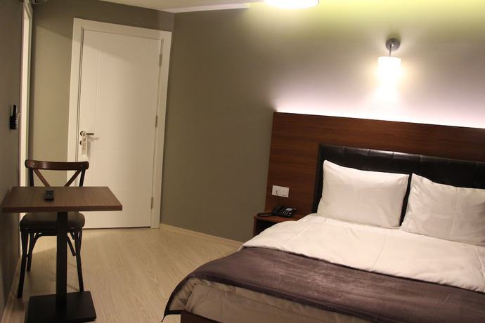Imagen de la habitación del Hotel Can and Spa. Foto 5