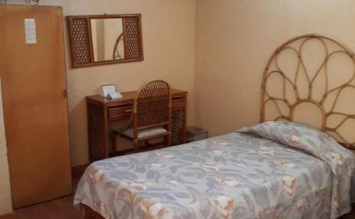 Imagen general del Hotel Canad&aacute;, Toluca. Foto 2