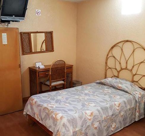 Imagen general del Hotel Canad&aacute;, Toluca. Foto 3