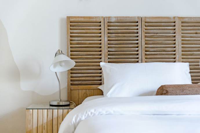 Imagen de la habitación del Hotel Cap de Castel. Foto 15