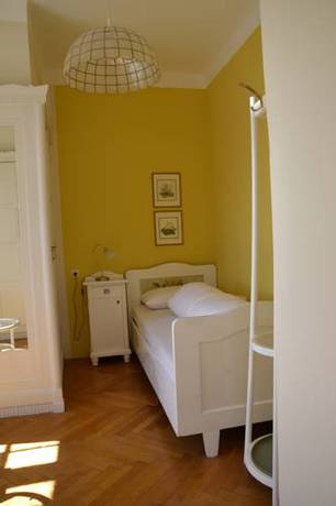 Imagen de la habitación del Hotel Carinthia Velden. Foto 3