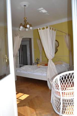 Imagen de la habitación del Hotel Carinthia Velden. Foto 8