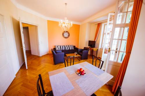 Imagen de la habitación del Hotel Carinthia Velden. Foto 13