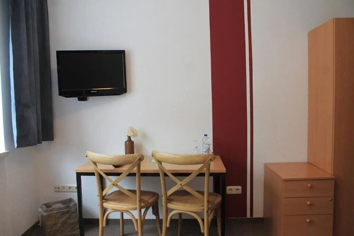 Imagen de la habitación del Hotel Carolaruh. Foto 6