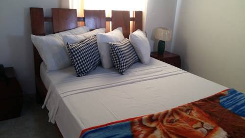 Imagen de la habitación del Hotel Casa De Espa&ntilde;a. Foto 2