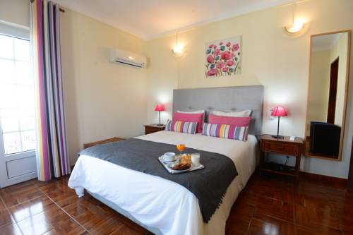 Imagen de la habitación del Hotel Casa Dos Arcos. Foto 2