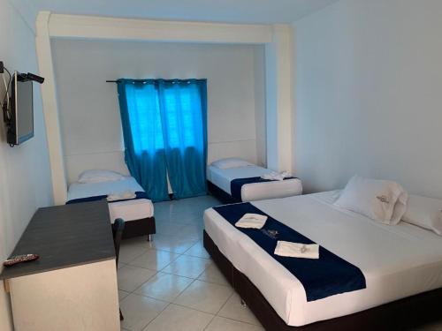 Imagen de la habitación del Hotel Castillo Sunset. Foto 17