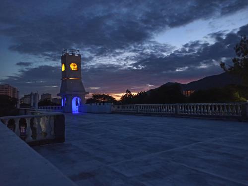 Imagen general del Hotel Castillo Sunset. Foto 12