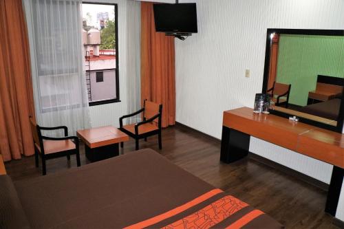 Imagen general del Hotel Castro. Foto 6