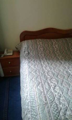 Imagen de la habitación del Hotel Catalina Real. Foto 4