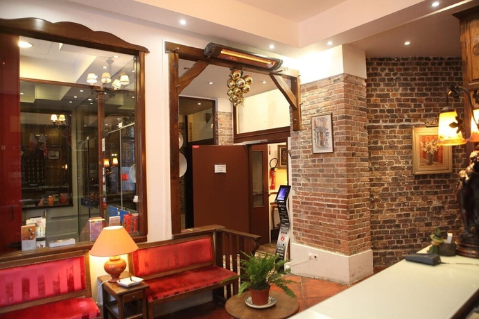 Imagen de los interiores del Hotel Celtic. Foto 15