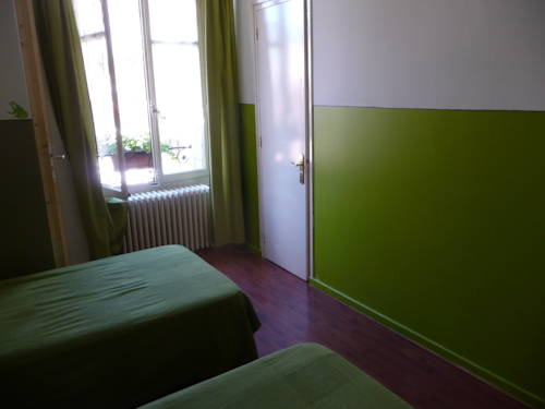 Imagen de la habitación del Hotel Central, Annecy. Foto 9