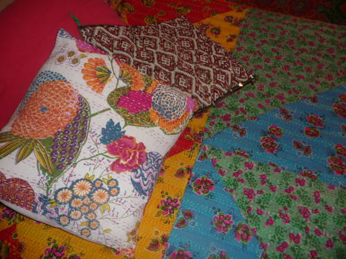 Imagen de la habitación del Hotel Central, Annecy. Foto 16