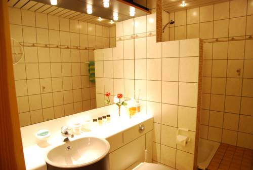 Imagen de la habitación del Hotel Central, Gotinga. Foto 9