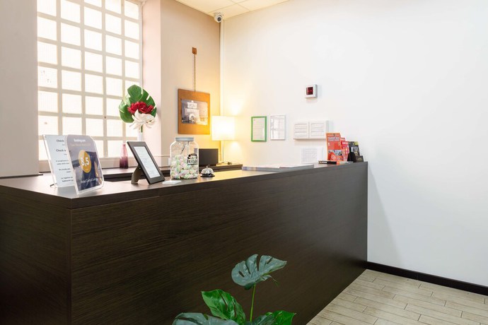 Imagen de los interiores del Hotel Central Lodge. Foto 15