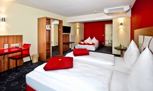 Imagen de la habitación del Hotel Central, Nuremberg. Foto 4