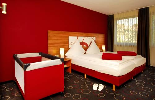 Imagen de la habitación del Hotel Central, Nuremberg. Foto 12