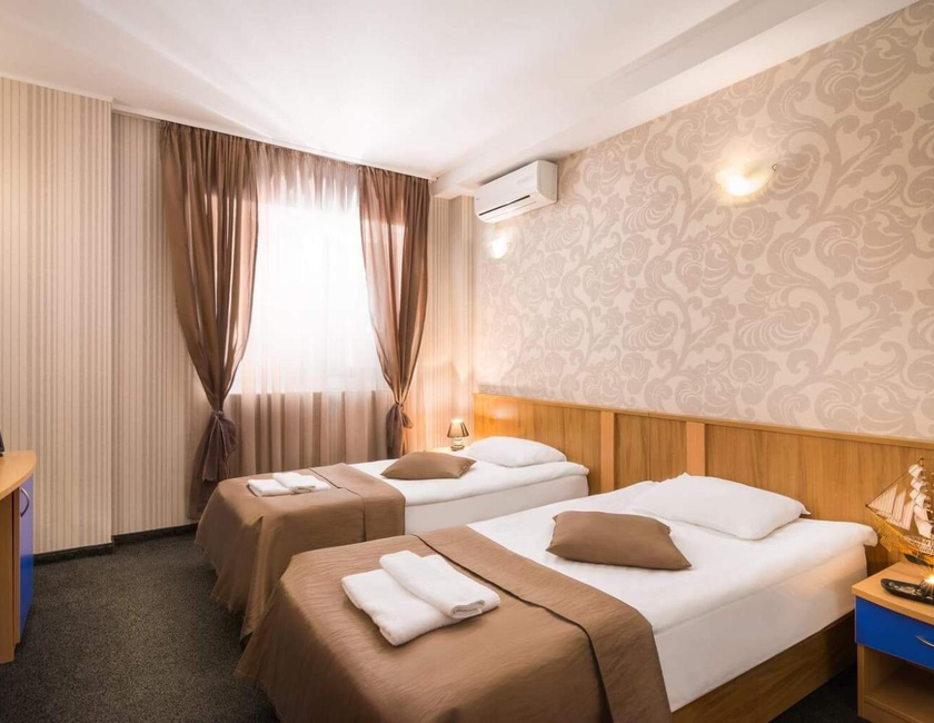 Imagen general del Hotel Central Point. Foto 11