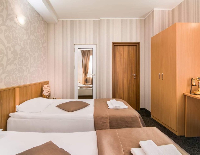 Imagen general del Hotel Central Point. Foto 16