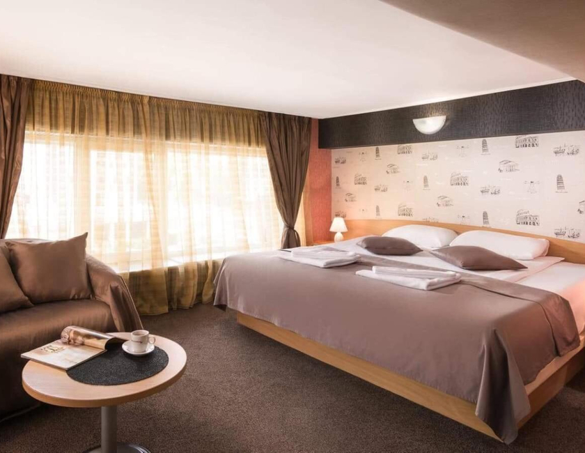 Imagen general del Hotel Central Point. Foto 18