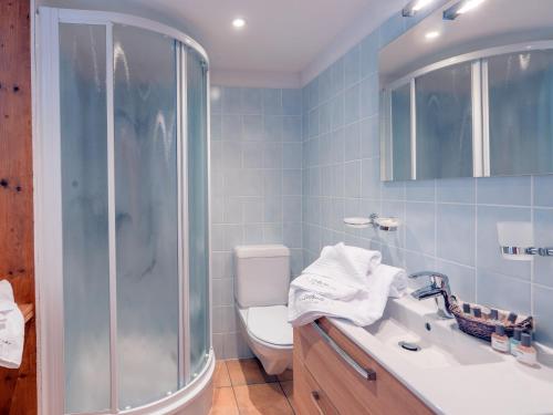 Imagen de la habitación del Hotel Centrale, Typically Swiss. Foto 10