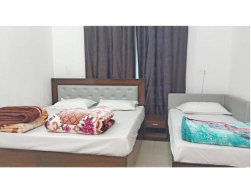 Imagen de la habitación del Hotel Chaar Vedas, Uttarkashi. Foto 18