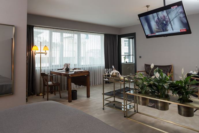 Imagen de la habitación del Hotel Cinnah. Foto 20