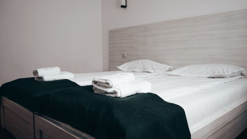 Imagen de la habitación del Hotel Cirus. Foto 4