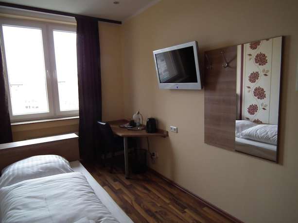 Imagen de la habitación del Hotel City Panorama. Foto 7