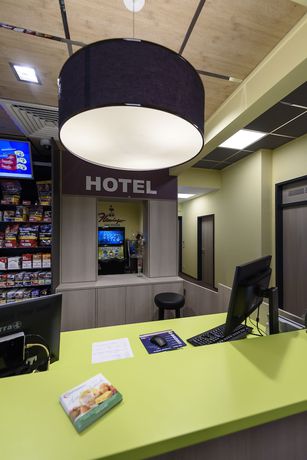 Imagen de los interiores del Hotel Cloppenburg. Foto 18