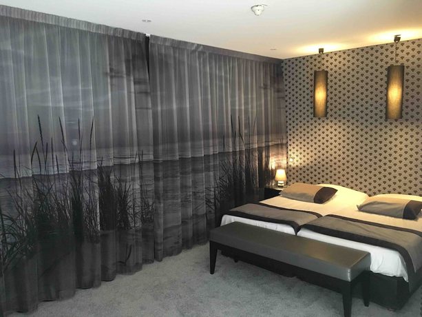 Imagen de la habitación del Hotel Club Bon Séjour La Plage. Foto 12