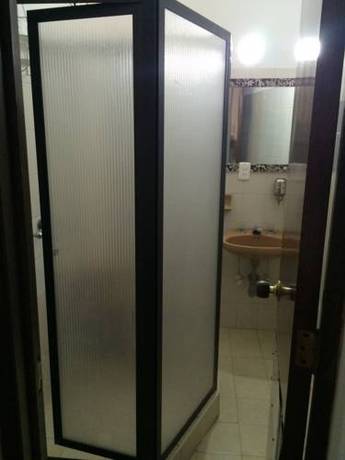Imagen de la habitación del Hotel Colonial Inn, Bogotá. Foto 1