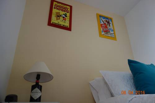 Imagen de la habitación del Hotel Colonial Inn, Bogot&aacute;. Foto 3