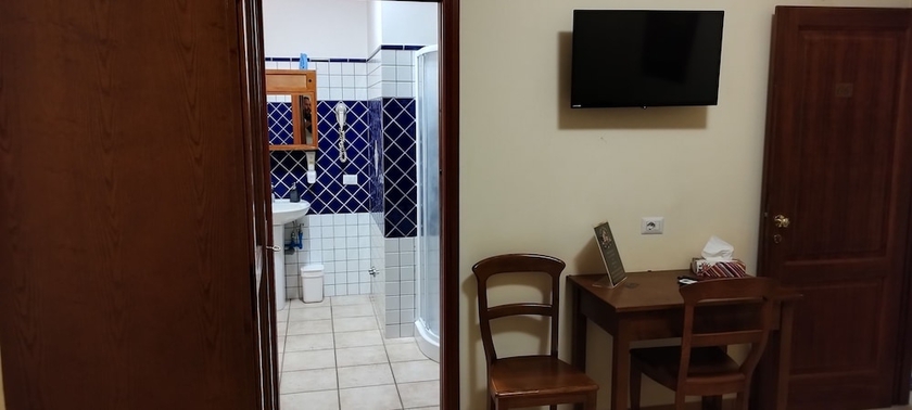 Imagen de la habitación del Hotel Colosseo Colleferro. Foto 1