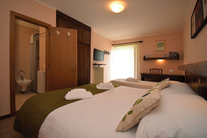 Imagen de la habitación del Hotel Comelico. Foto 9