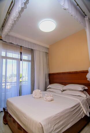 Imagen general del Hotel Comster Mtwapa. Foto 2