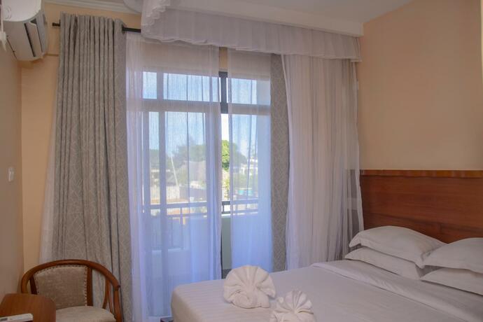 Imagen general del Hotel Comster Mtwapa. Foto 12