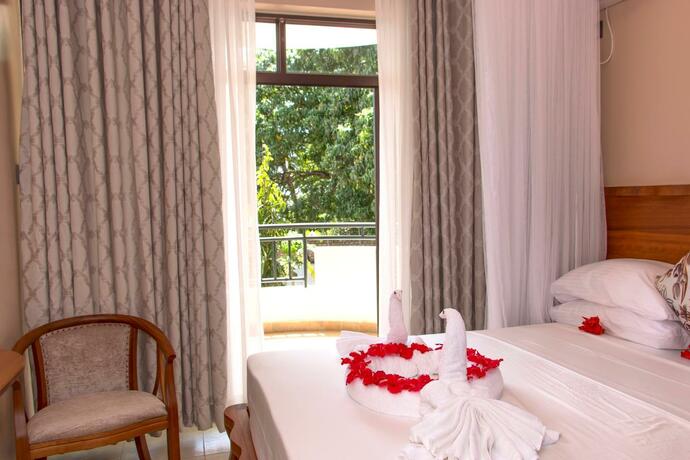 Imagen general del Hotel Comster Mtwapa. Foto 13