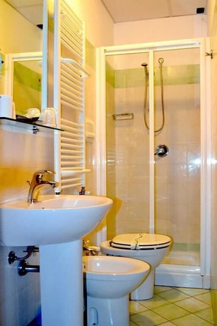 Imagen de la habitación del Hotel Conte Ruggero. Foto 12