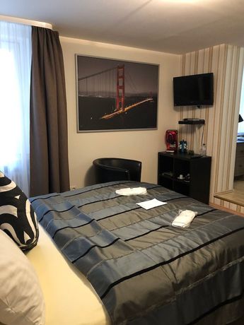 Imagen de la habitación del Hotel Corsten. Foto 4