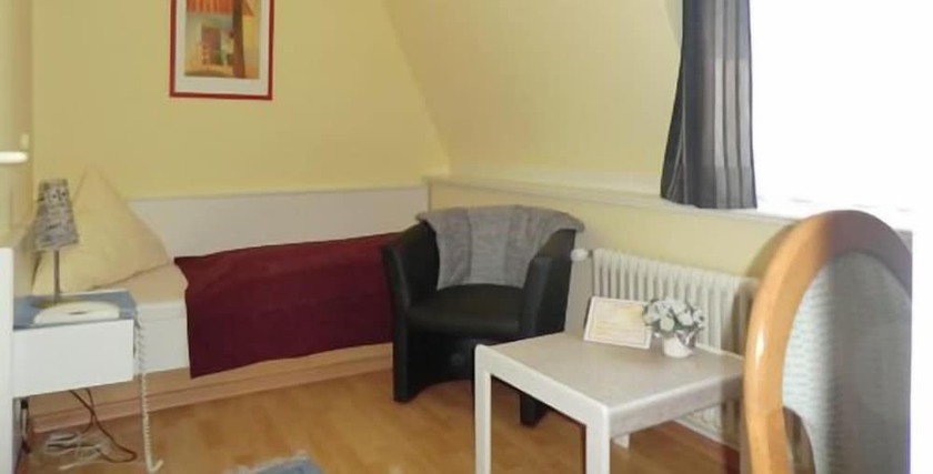 Imagen de la habitación del Hotel Corsten. Foto 18