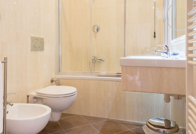 Imagen de la habitación del Hotel Cremona. Foto 11