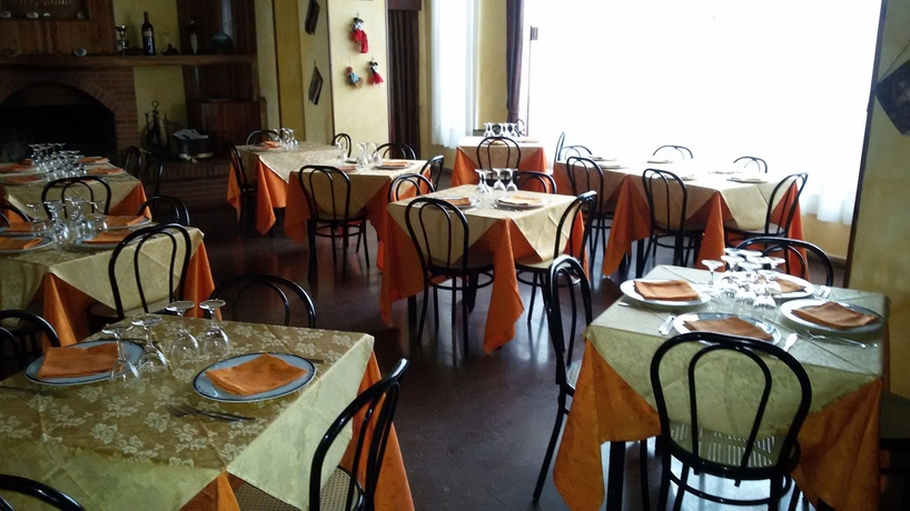 Imagen del bar/restaurante del Hotel Cristallo. Foto 5